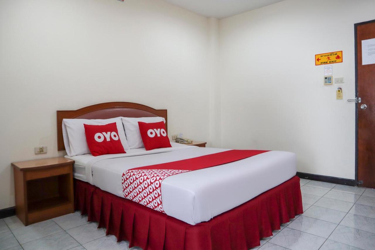 Oyo 747 Suwanna Hotel Krabi town Exteriör bild