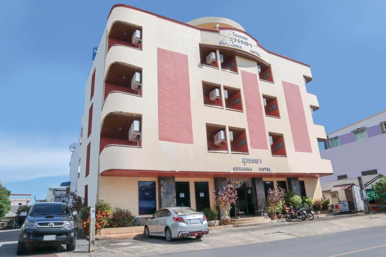 Oyo 747 Suwanna Hotel Krabi town Exteriör bild